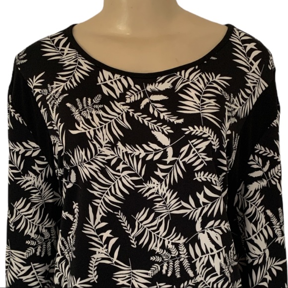 NWT Model France Canada PLUS 3X Leaf Floral Black LS Scoop Neck Stretch Blouse - Picture 8 of 8